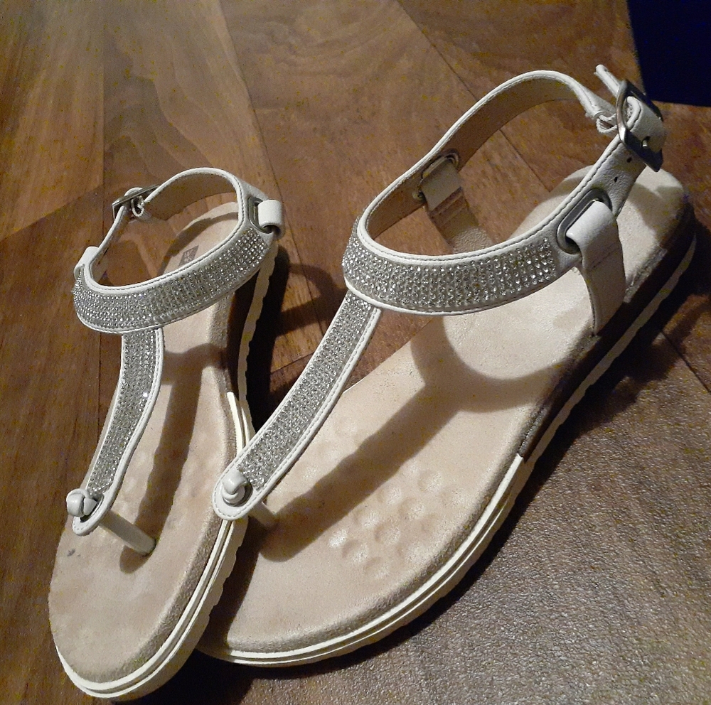 White Mountain Sandals